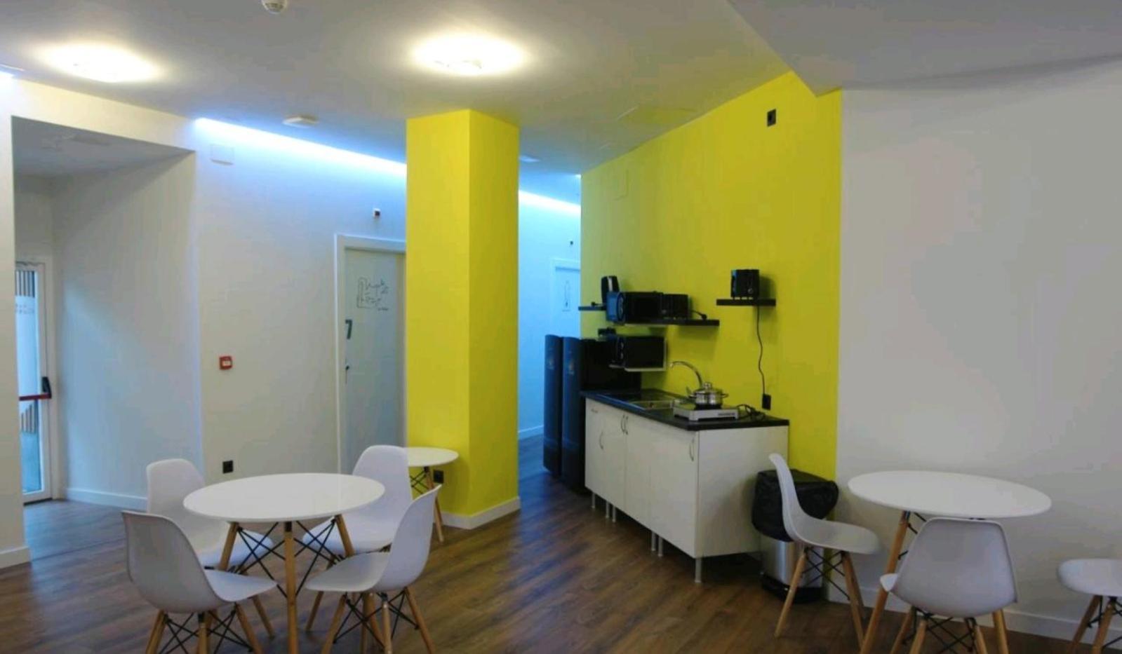 Hostel Trovadores Burgo Eksteriør bilde