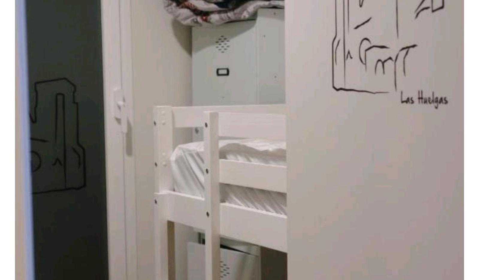 Hostel Trovadores Burgo Eksteriør bilde